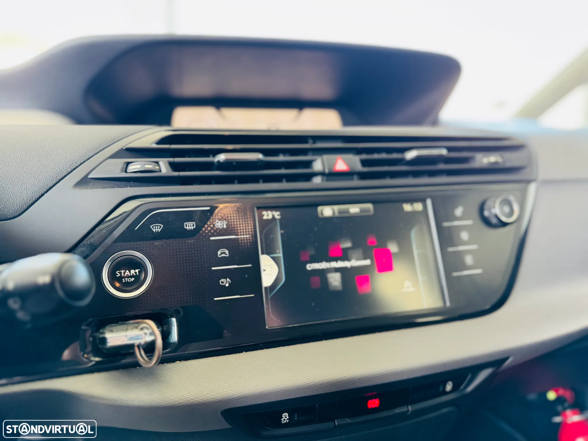 Citroën C4 Picasso 1.6 e-HDi Exclusive - 24