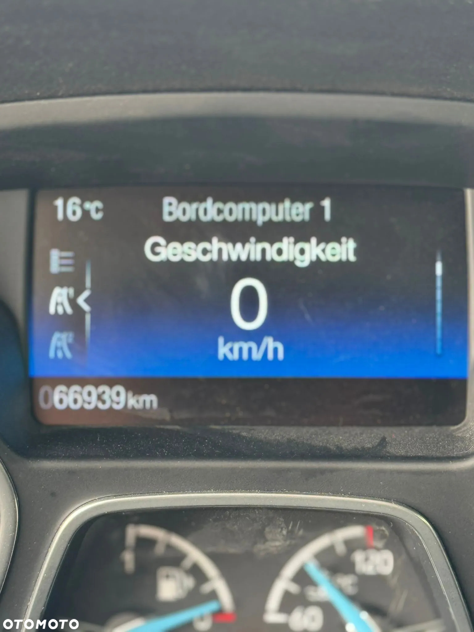 Ford Focus 1.0 EcoBoost Connected - 17