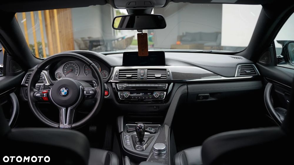 BMW M4 DKG Competition - 12