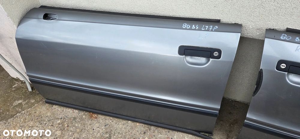 Drzwi poszycie Audi 80 B4 LY7P zdrowe - 8