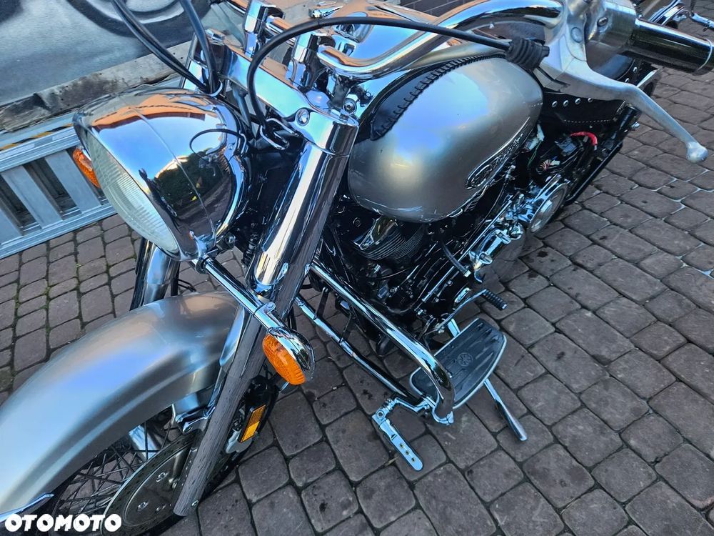 Yamaha Road Star - 17