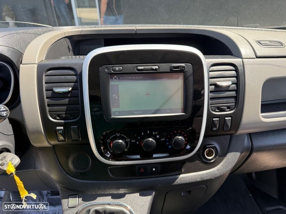 Renault Trafic 1.6 dCi L2H1 1.2T - 9