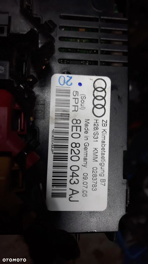 Audi A4 B6 Audi A4 B7 PANEL NAWIEWU  Powietrza   8e0820043aj 8e0820043h 8E0820043BJ - 3
