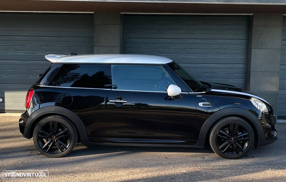 MINI 3 Portas Cooper D - 5