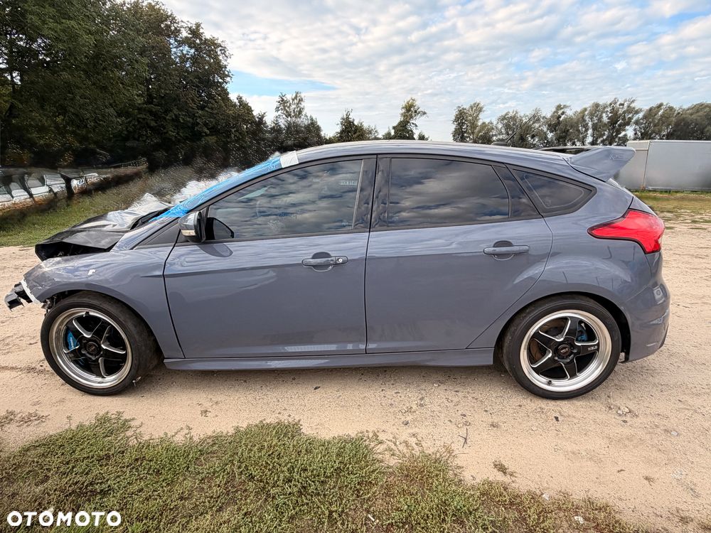 Ford Focus 2.3 EcoBoost S&S Allrad RS - 7