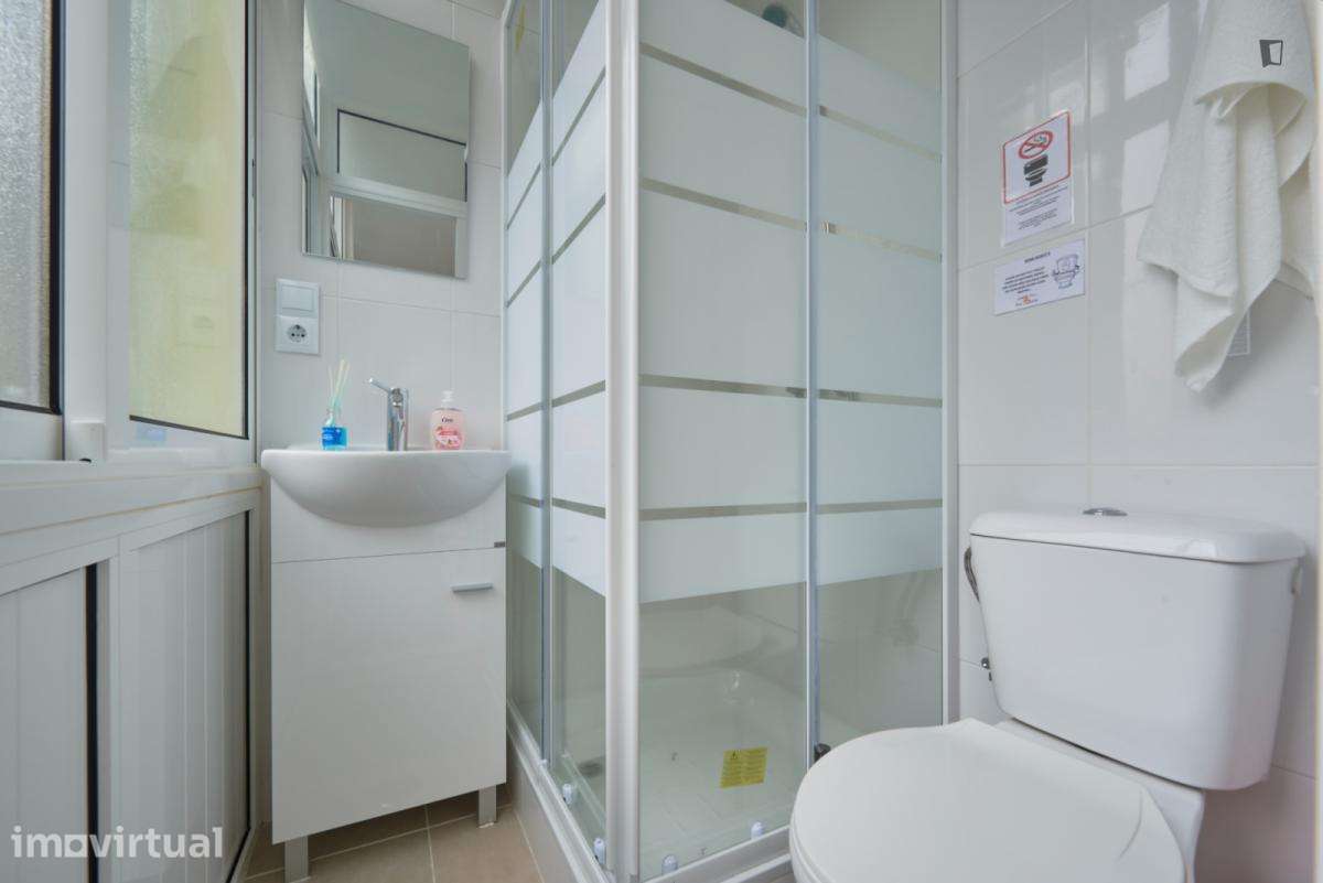 Quarto - localizado em Arroios Lisbon - Grande imagem: 4/45