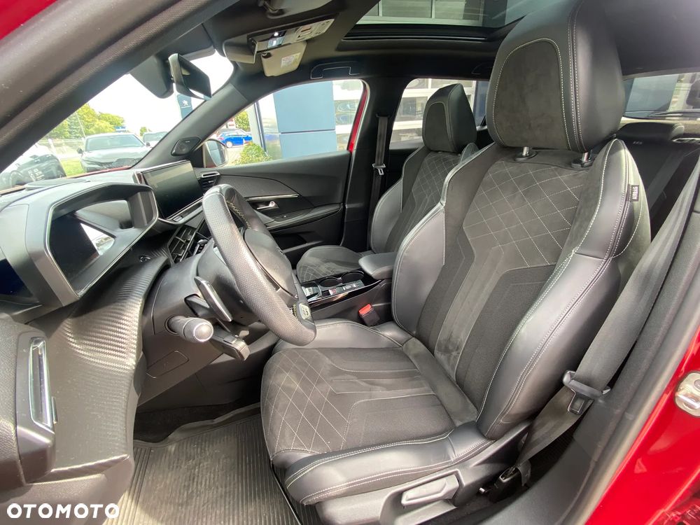 Peugeot 2008 1.2 PureTech GT Pack S&S EAT8 - 8