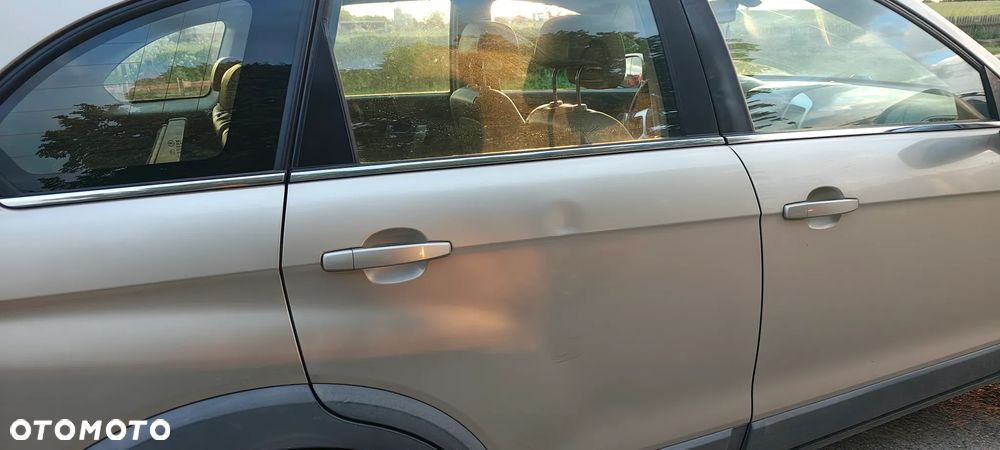 Chevrolet Captiva - 16
