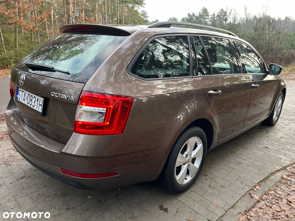 Skoda Octavia 2.0 TDI Ambition - 14