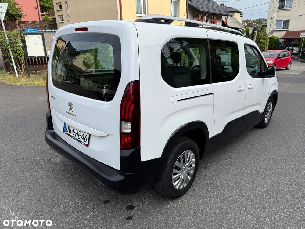 Peugeot Rifter Long 1.2 PureTech Allure S&S (7-os.) - 5