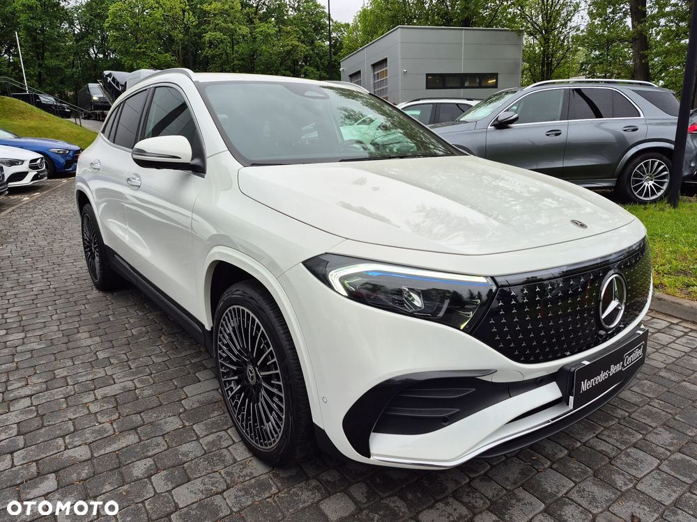 Mercedes-Benz EQA 300 4Matic - 13