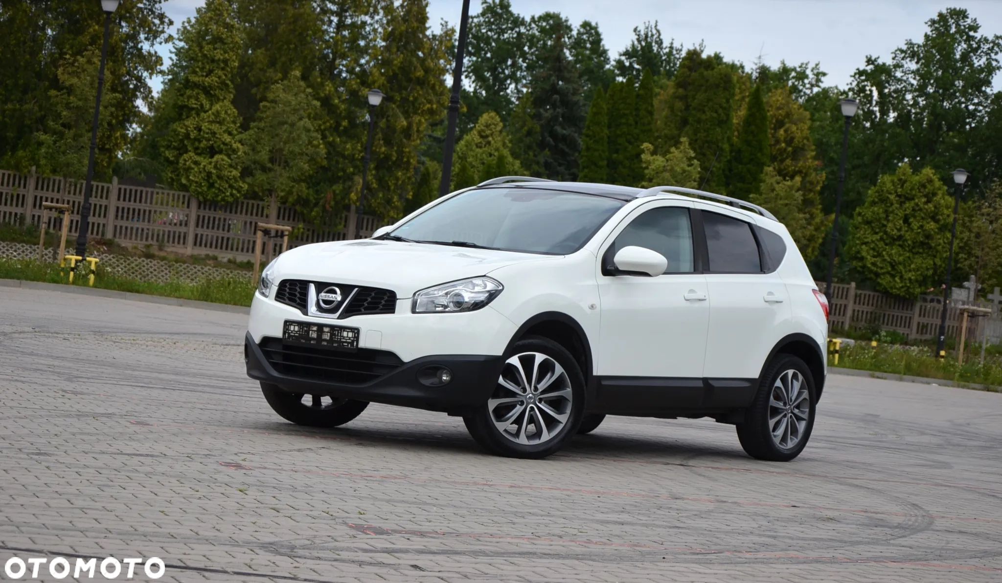 Nissan Qashqai - 1