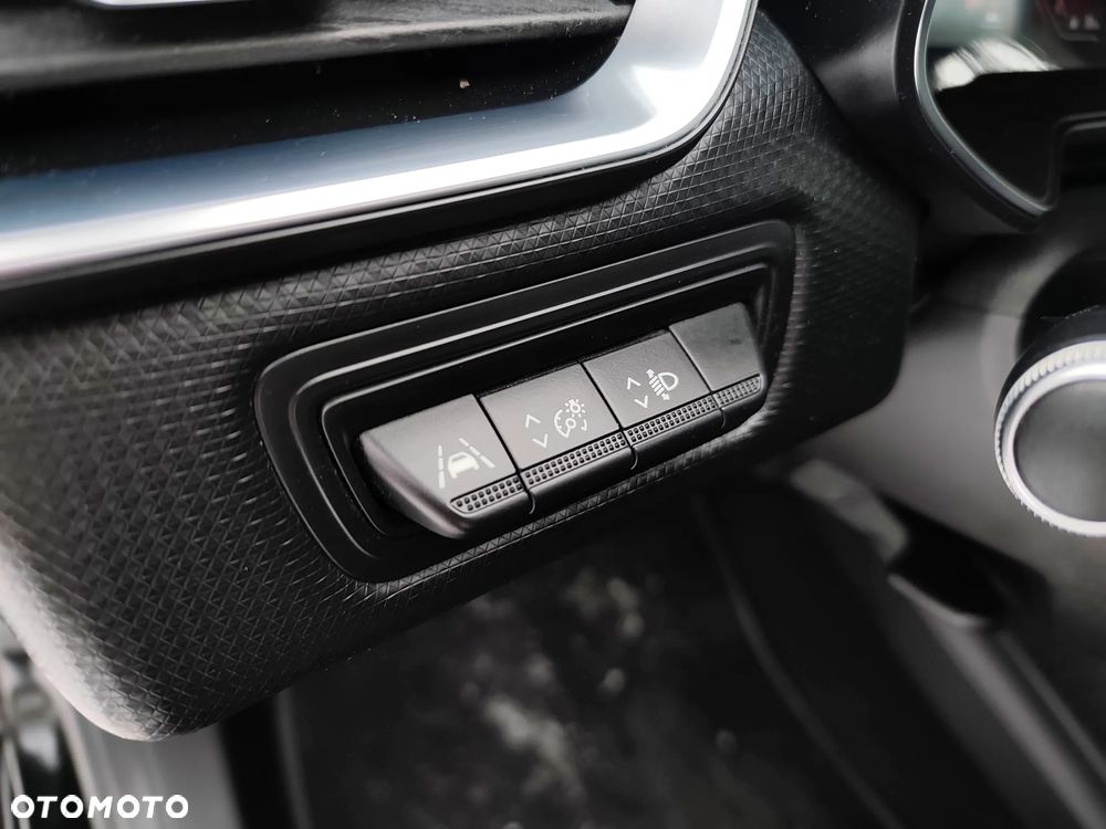 Renault Clio BLUE dCi 85 BUSINESS EDITION - 30