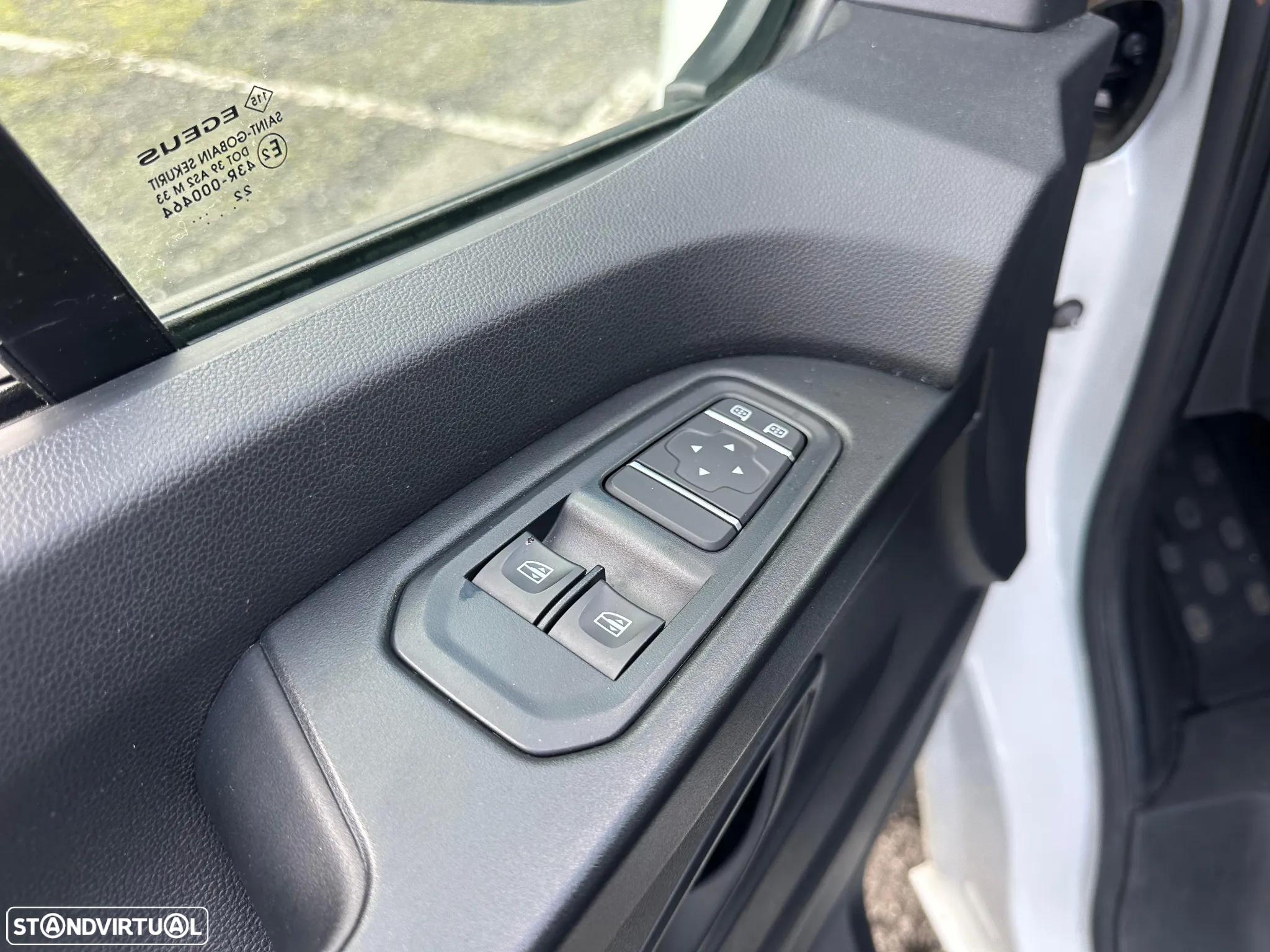 Renault Trafic L1H1 2.0Dci 120cv - IVA Dedutível - 20