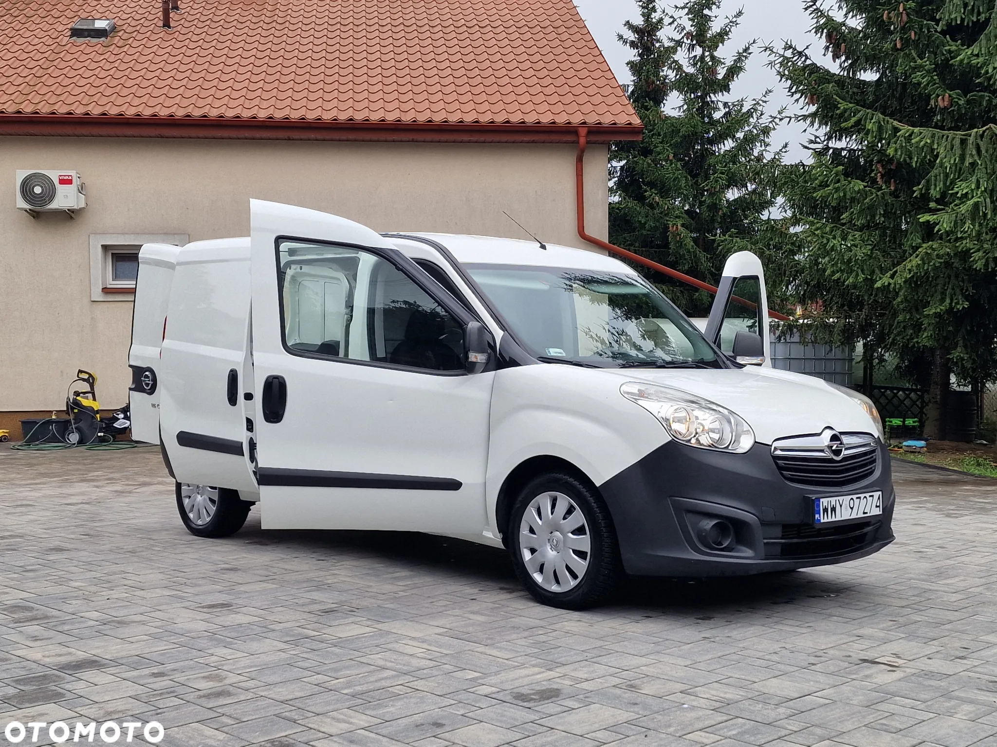 Opel COMBO - 14
