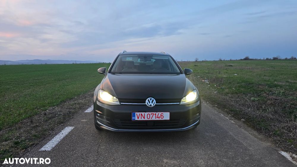 Volkswagen Golf 1.6 TDI DPF BMT Highline - 30