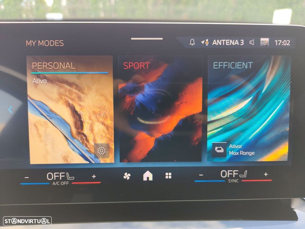 BMW iX2 eDrive20 Pack Desportivo M - 27