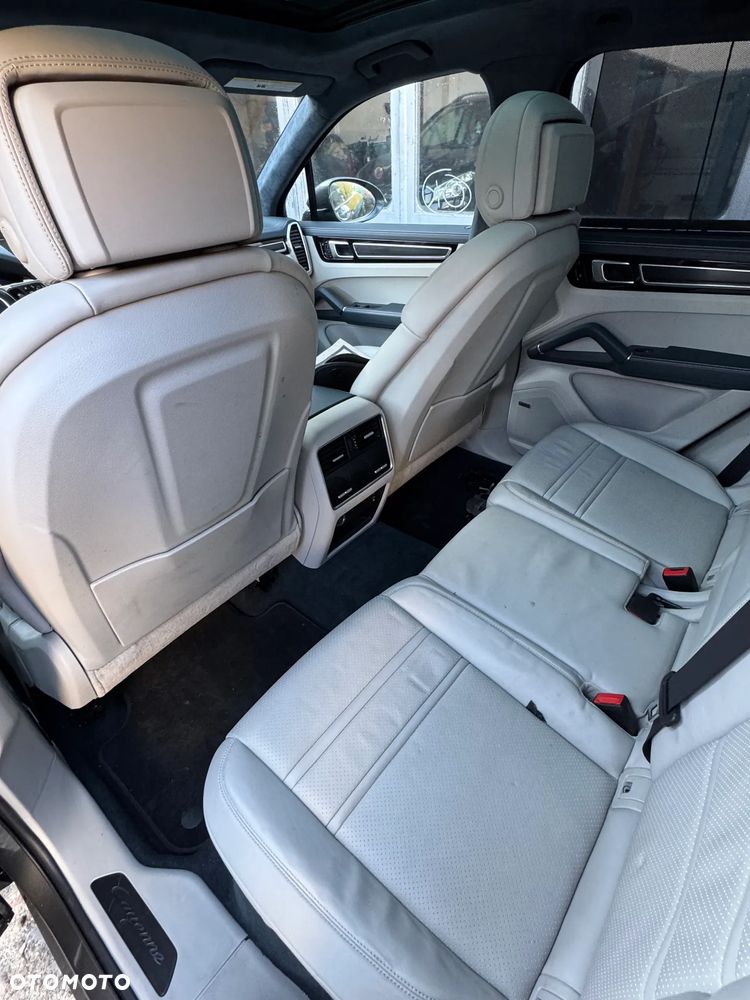 Porsche Cayenne GTS Tiptronic S - 10