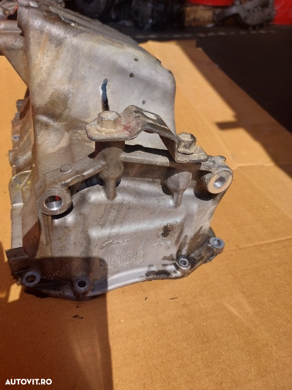 Baie ulei Motor SUZUKI SX4 DDIS 2006 2007 2008 2009 2010 2011 2012 2013 2014 2015 2016  55216577 1151179J80 / 11511-79J80 - 2