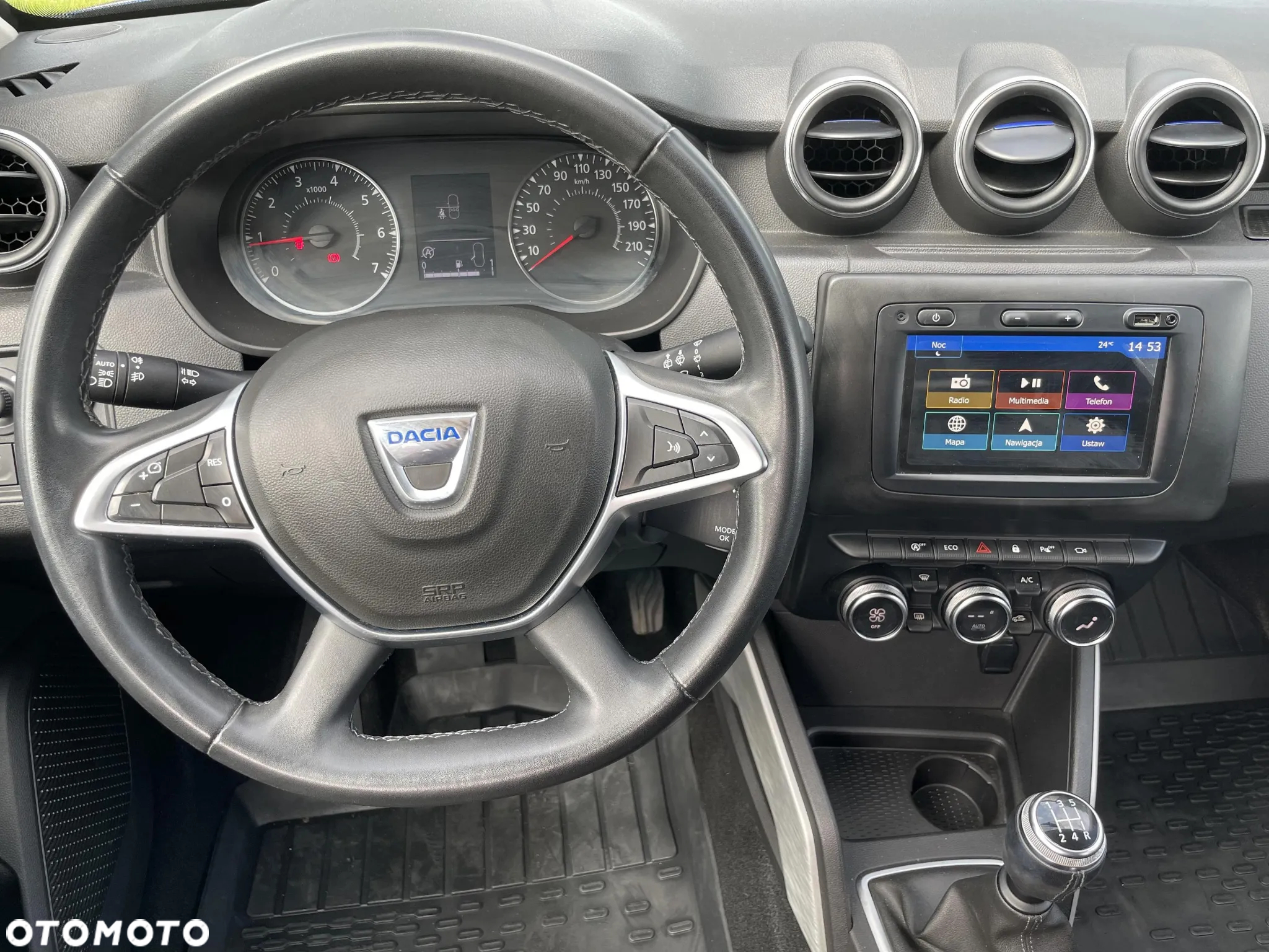 Dacia Duster 1.0 TCe SL Celebration - 13