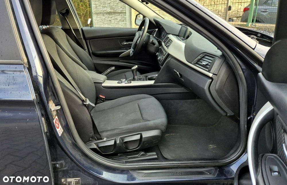 BMW Seria 3 316d Edition Luxury Line Purity - 15