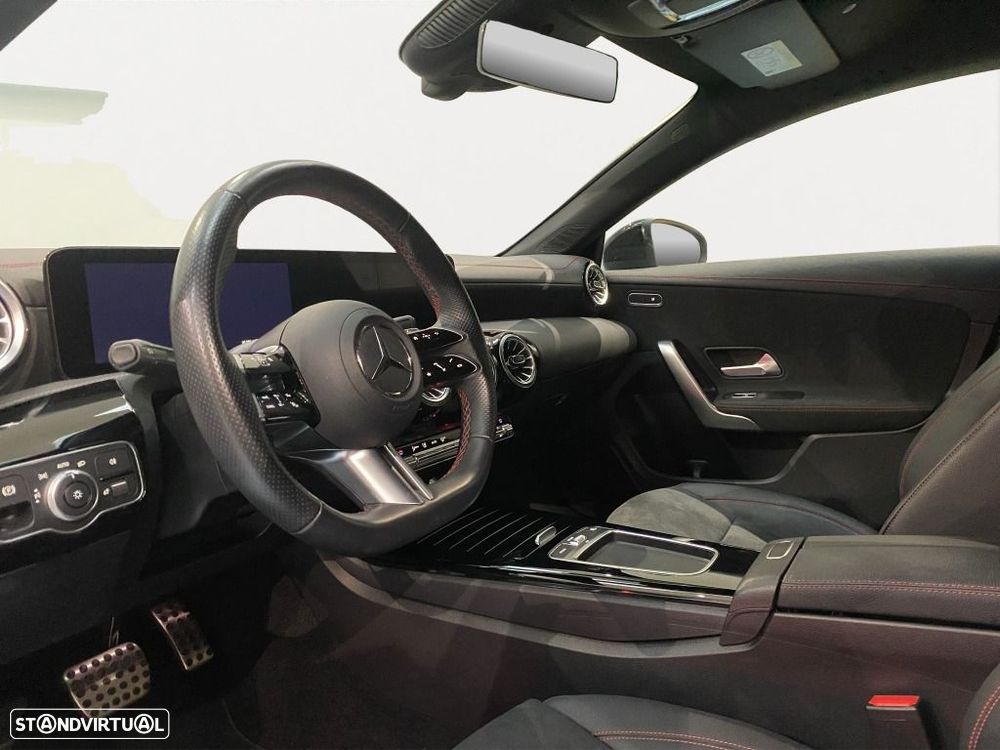 Mercedes-Benz CLA 250 - 9