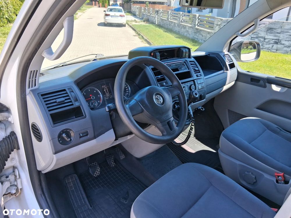 Volkswagen Transporter - 7