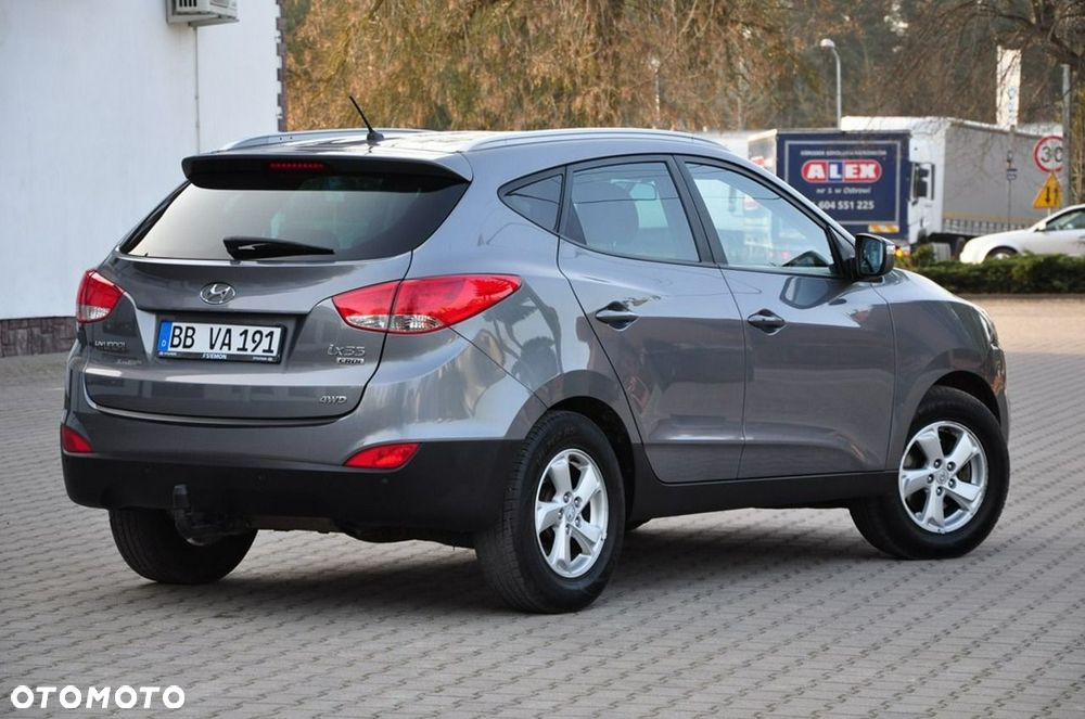 Hyundai ix35 - 11