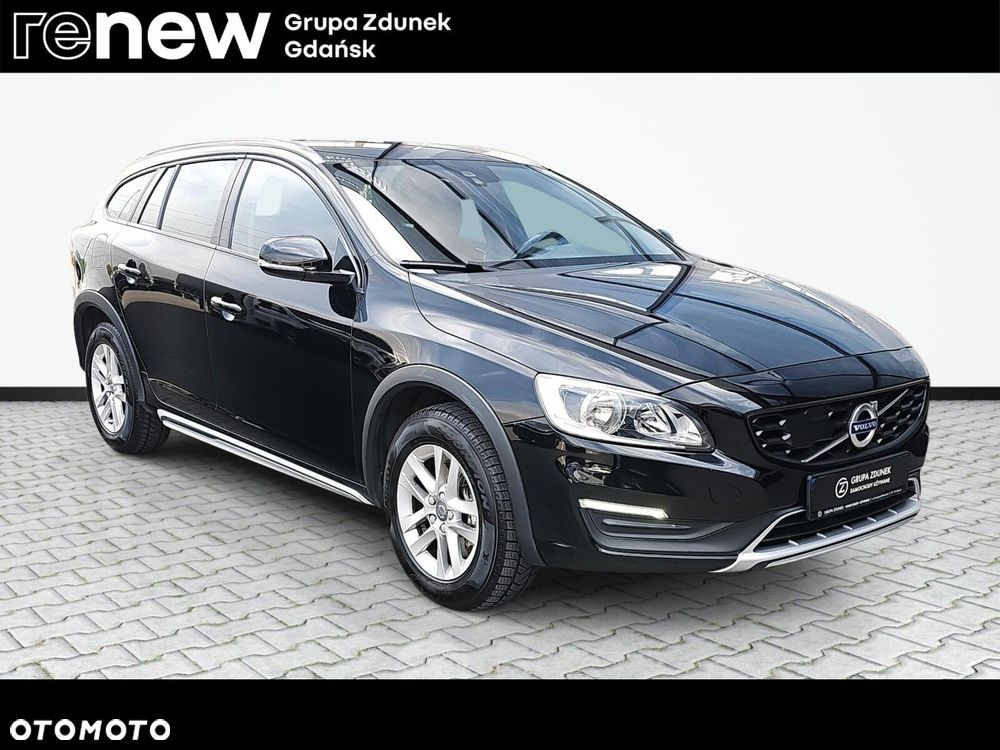 Volvo V60 Cross Country - 4