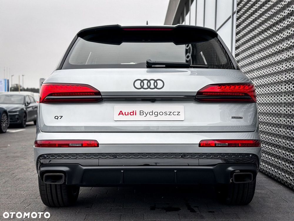 Audi Q7 - 6