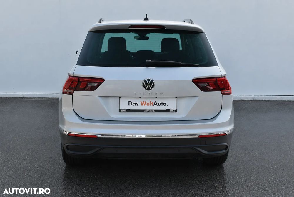 Volkswagen Tiguan 2.0 TDI DSG Life - 11