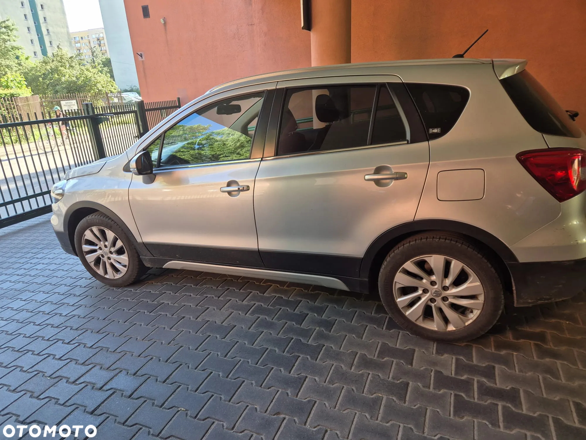 Suzuki SX4 S-Cross 1.0 T Comfort - 3