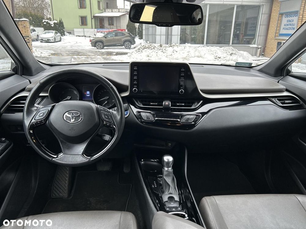 Toyota C-HR 2.0 Hybrid Executive - 15