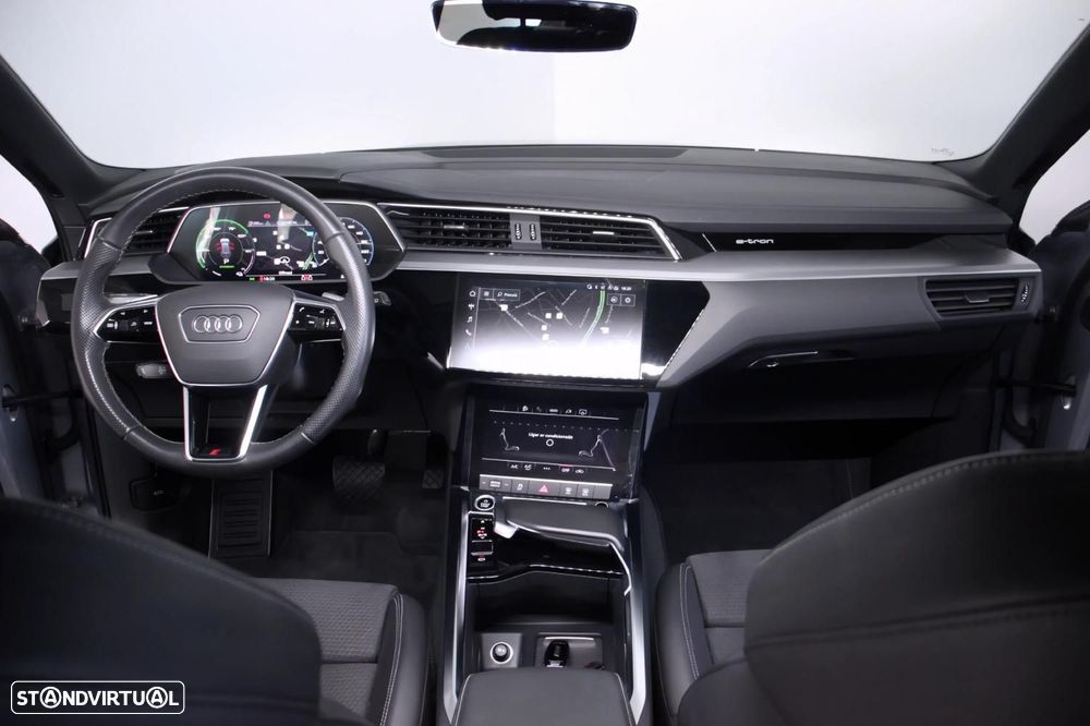 Audi e-tron 55 quattro S line - 9