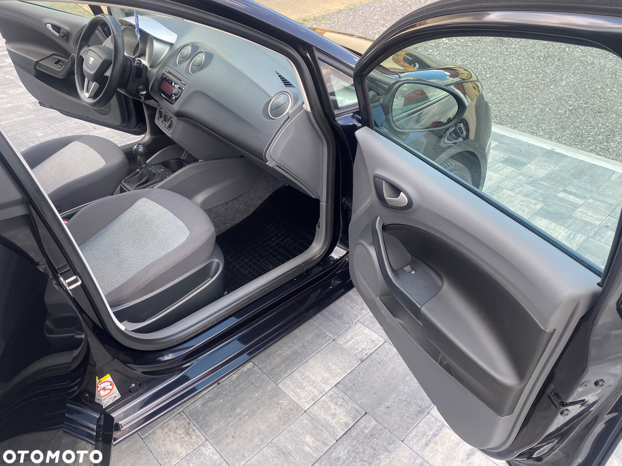 Seat Ibiza 1.2 12V Reference - 17