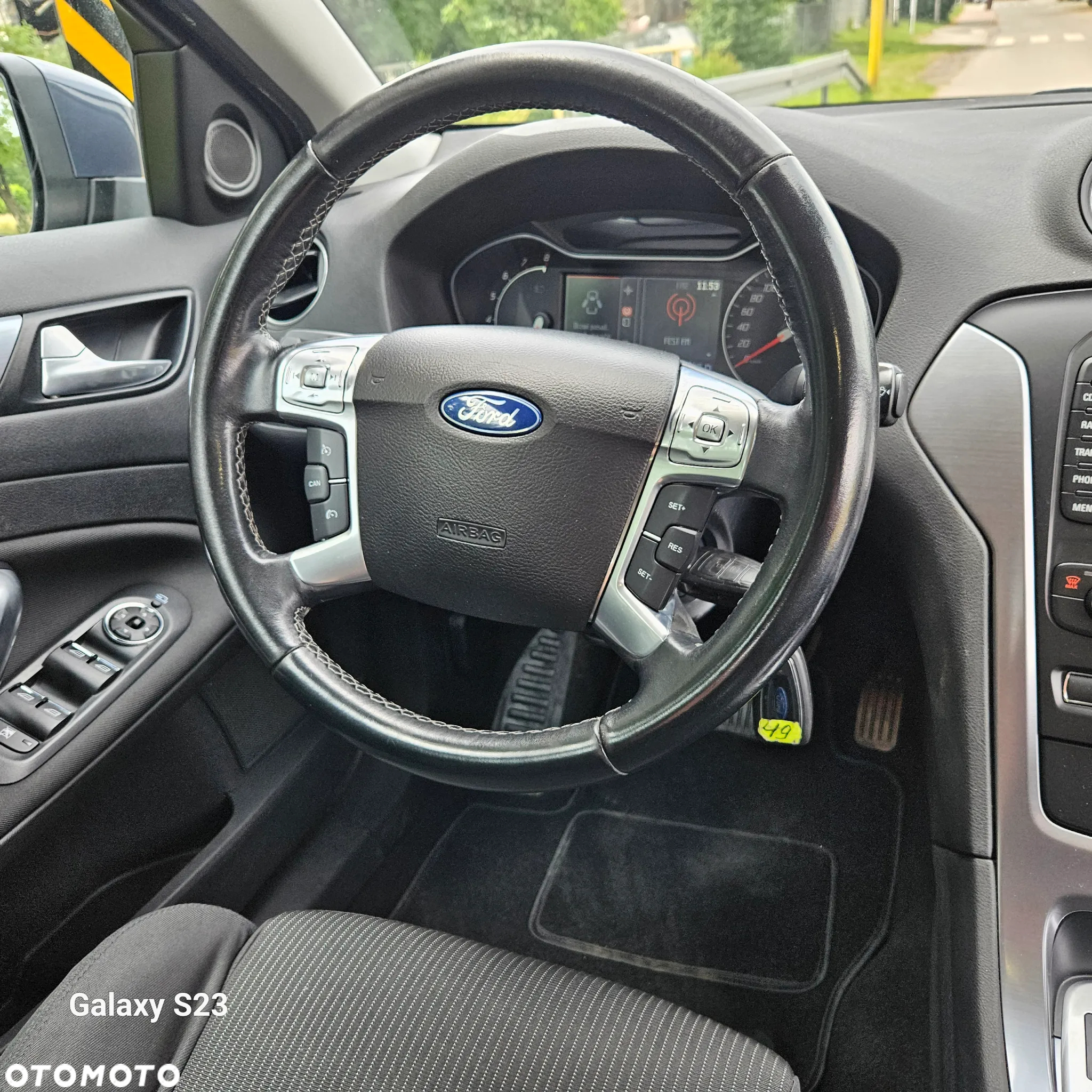 Ford Mondeo - 30