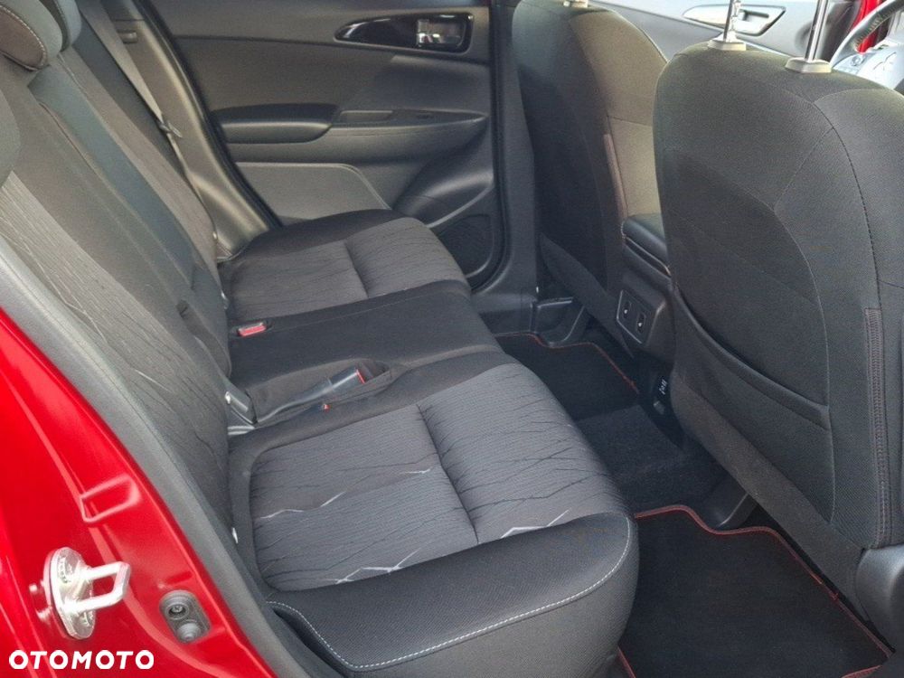 Mitsubishi Eclipse Cross 1.5 T GPF Intense - 20