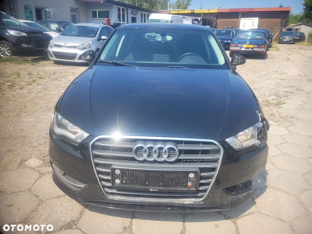 Audi A3 Sportback 1.6 TDI DPF Ambition - 15