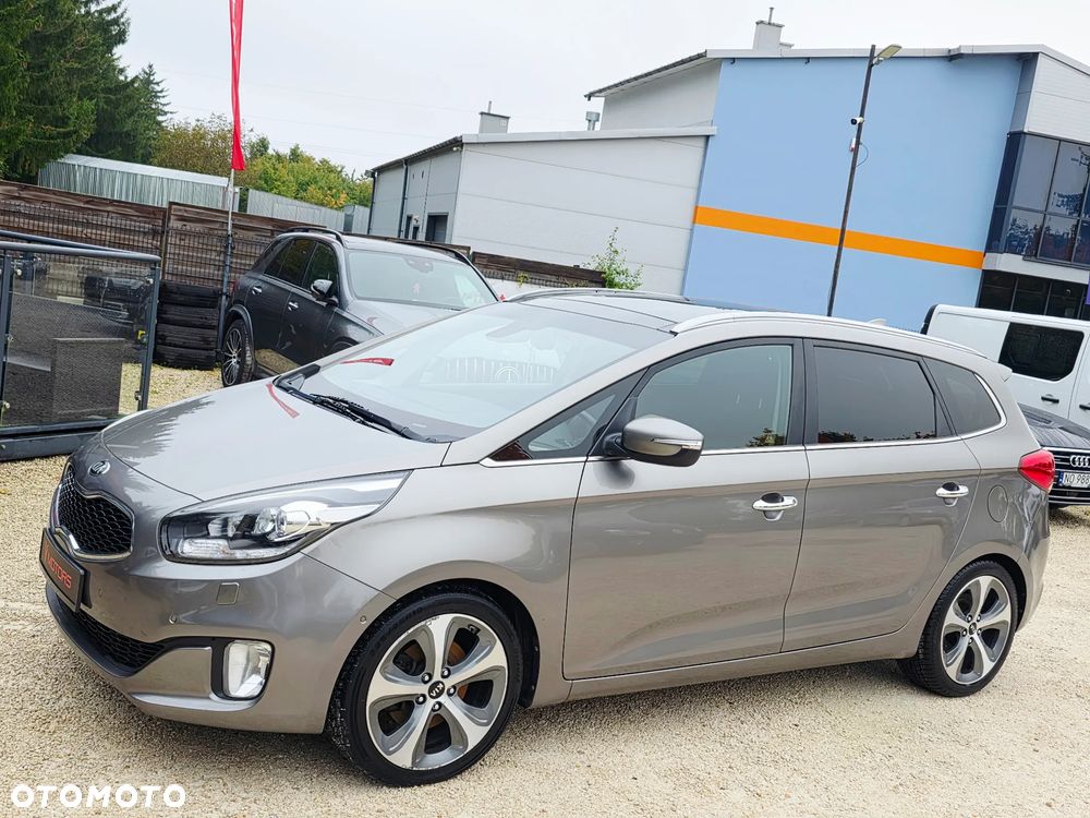 Kia Carens 1.7 CRDi XL 7os DCT - 34