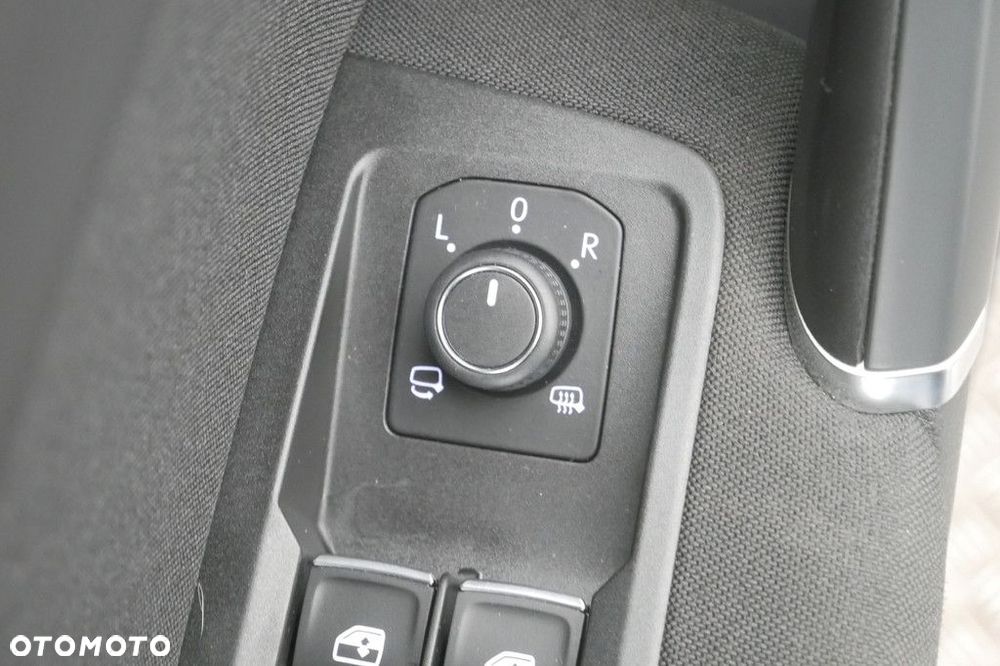 Volkswagen Touran 1.5 TSI EVO Highline DSG - 33