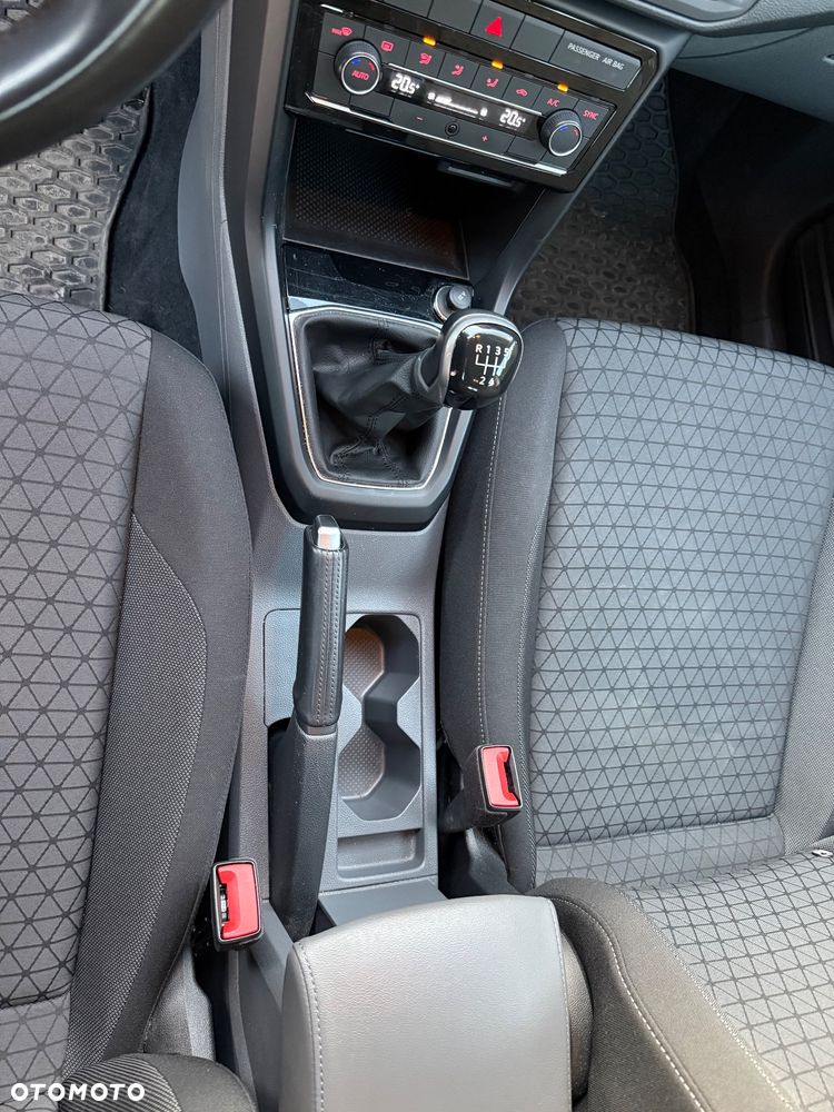 Volkswagen T-Cross 1.0 TSI Life - 17