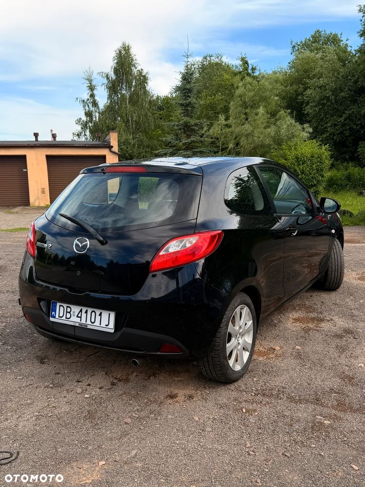 Mazda 2 - 6
