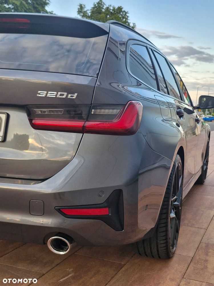 BMW Seria 3 320d Edition M Sport Shadow - 4