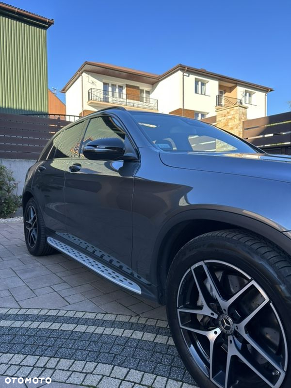 Mercedes-Benz GLC 220 d 4-Matic - 5