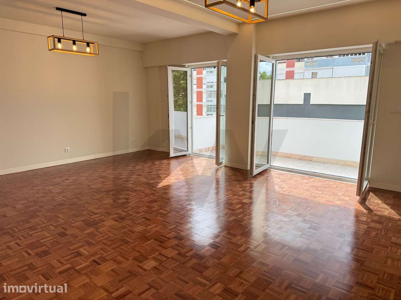 T3 totalmente renovado com garagem e arrecadação em São Domingos de Be - Grande imagem: 5/39