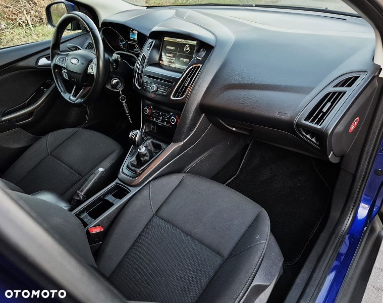 Ford Focus 1.0 EcoBoost SYNC Edition ASS - 16