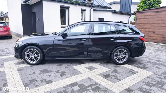 BMW Seria 3 320d Sport Line - 6