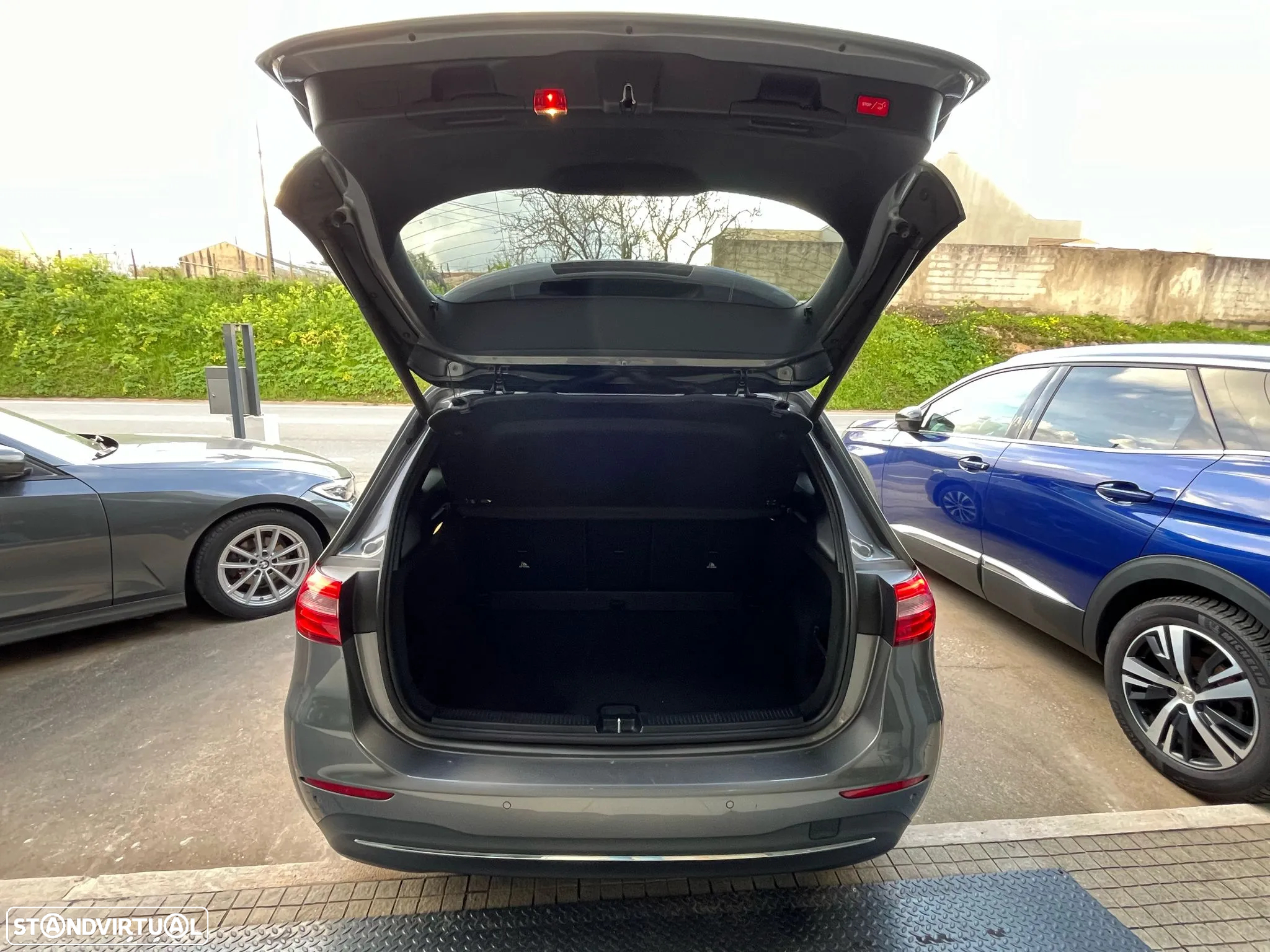 Mercedes-Benz B 180 d Style Plus Aut. - 9