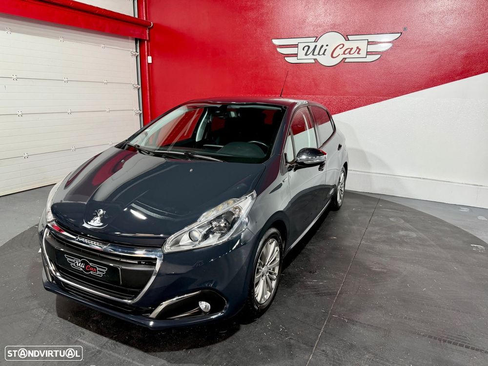 Peugeot 208 1.2 PureTech Style - 12