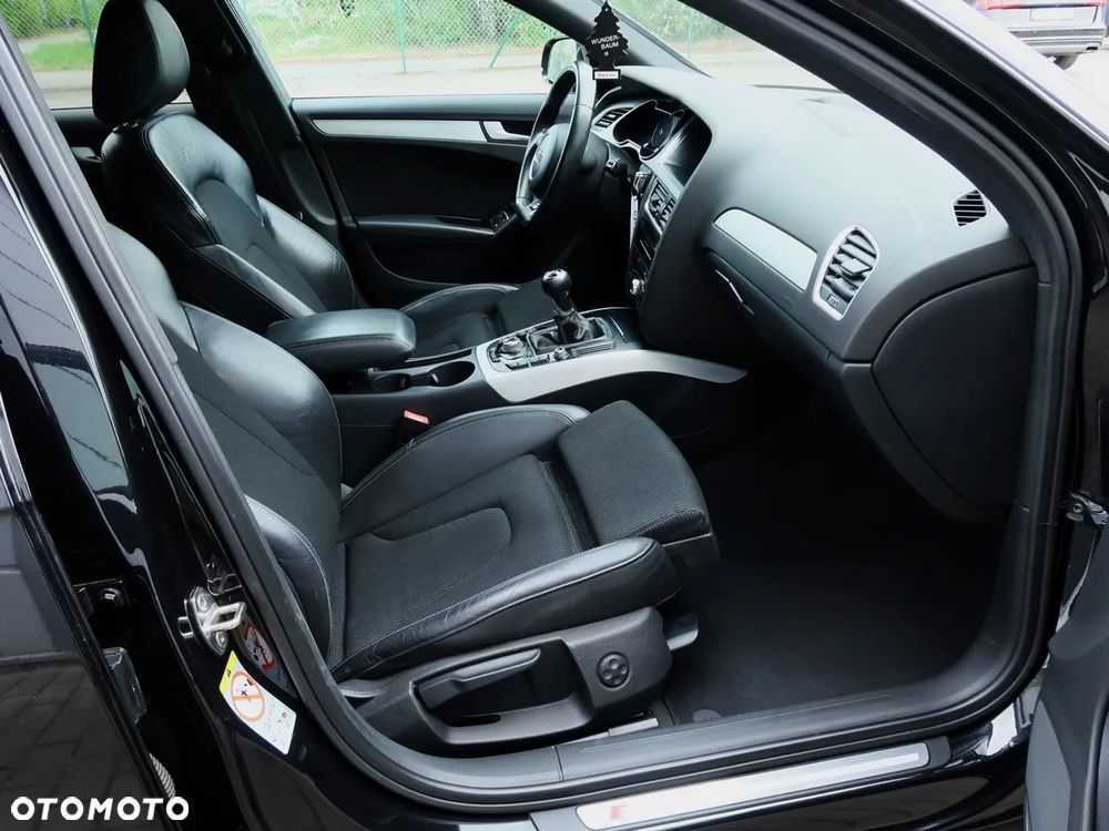 Audi A4 Avant 2.0 TDI DPF S line Sportpaket - 7